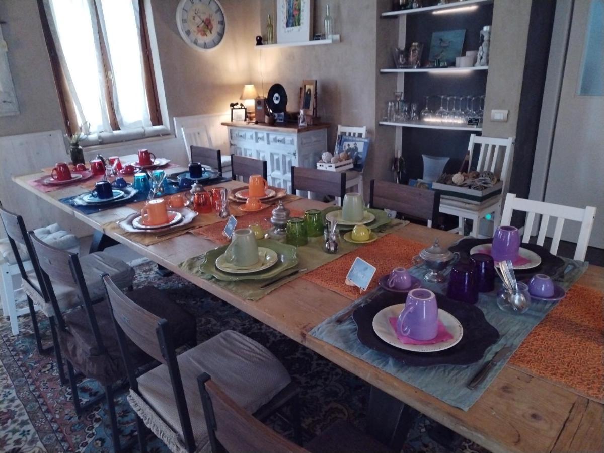 Ca' Blanca Bed and Breakfast Castelnuovo del Garda Exteriör bild