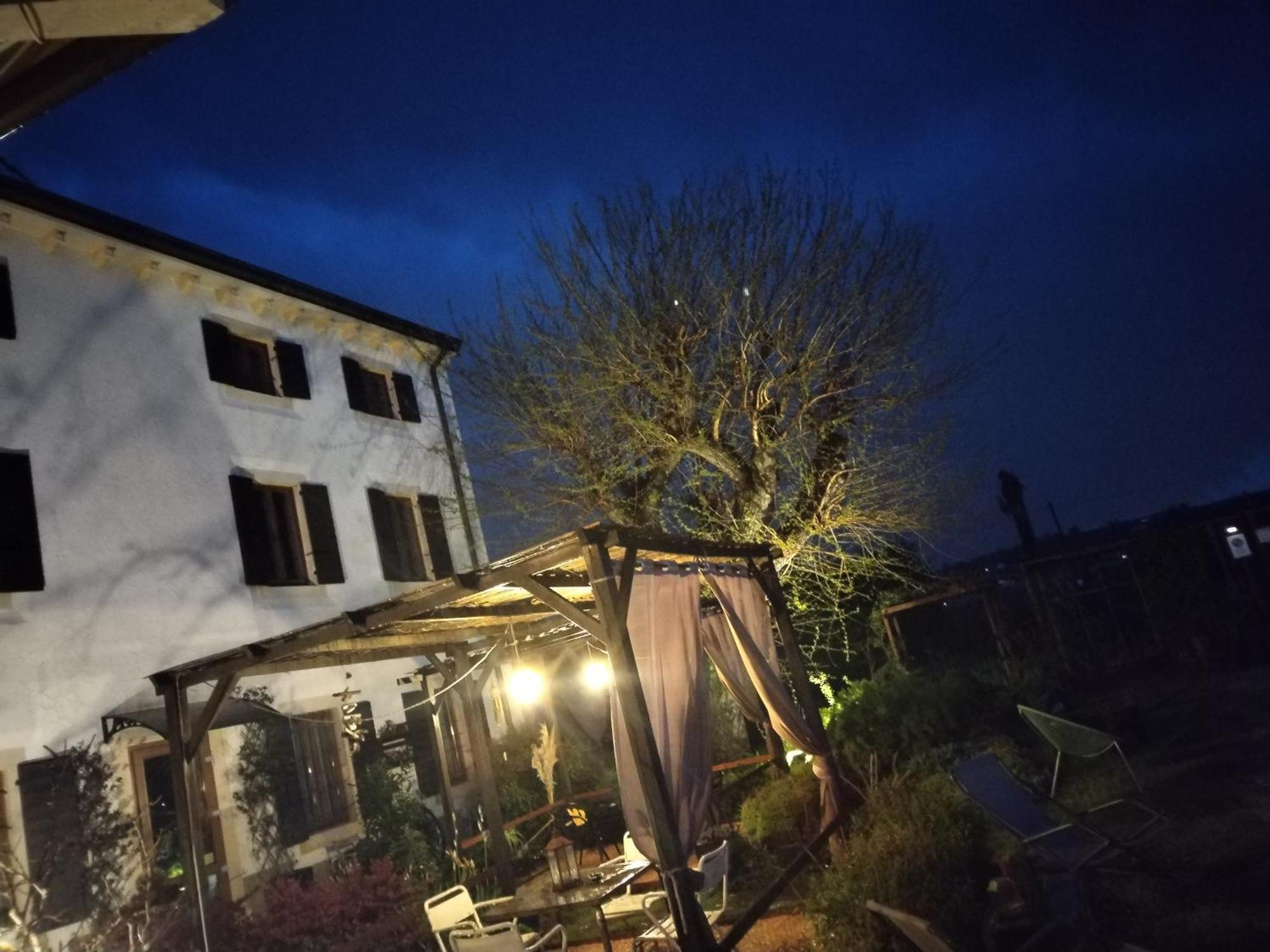 Ca' Blanca Bed and Breakfast Castelnuovo del Garda Exteriör bild